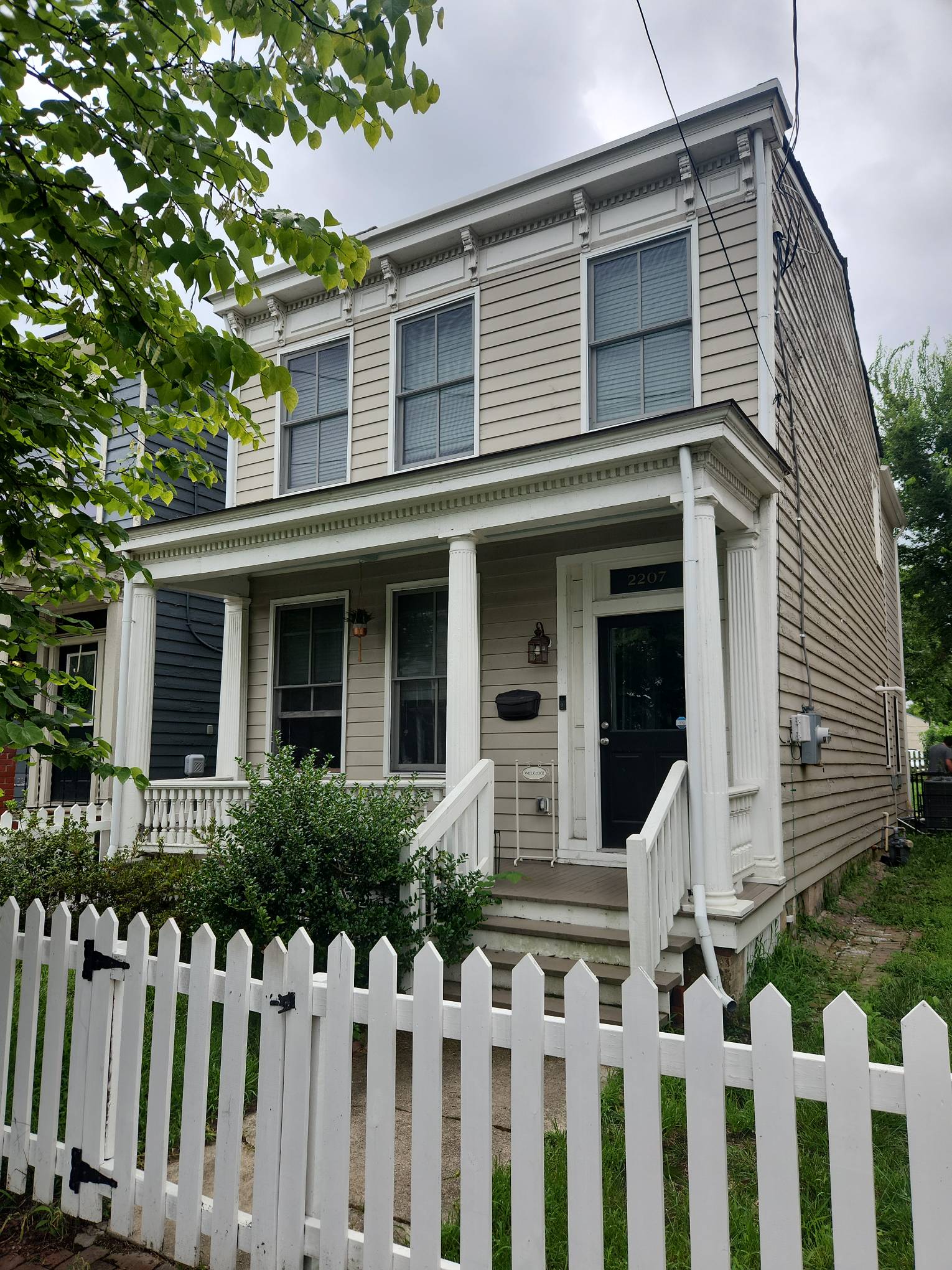 Property main image
